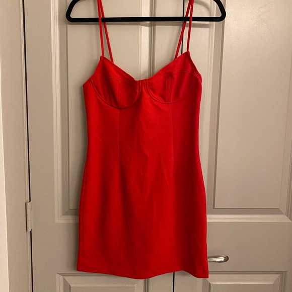 Red Underwire Body-con Dress Size M - Picture 3 of 5